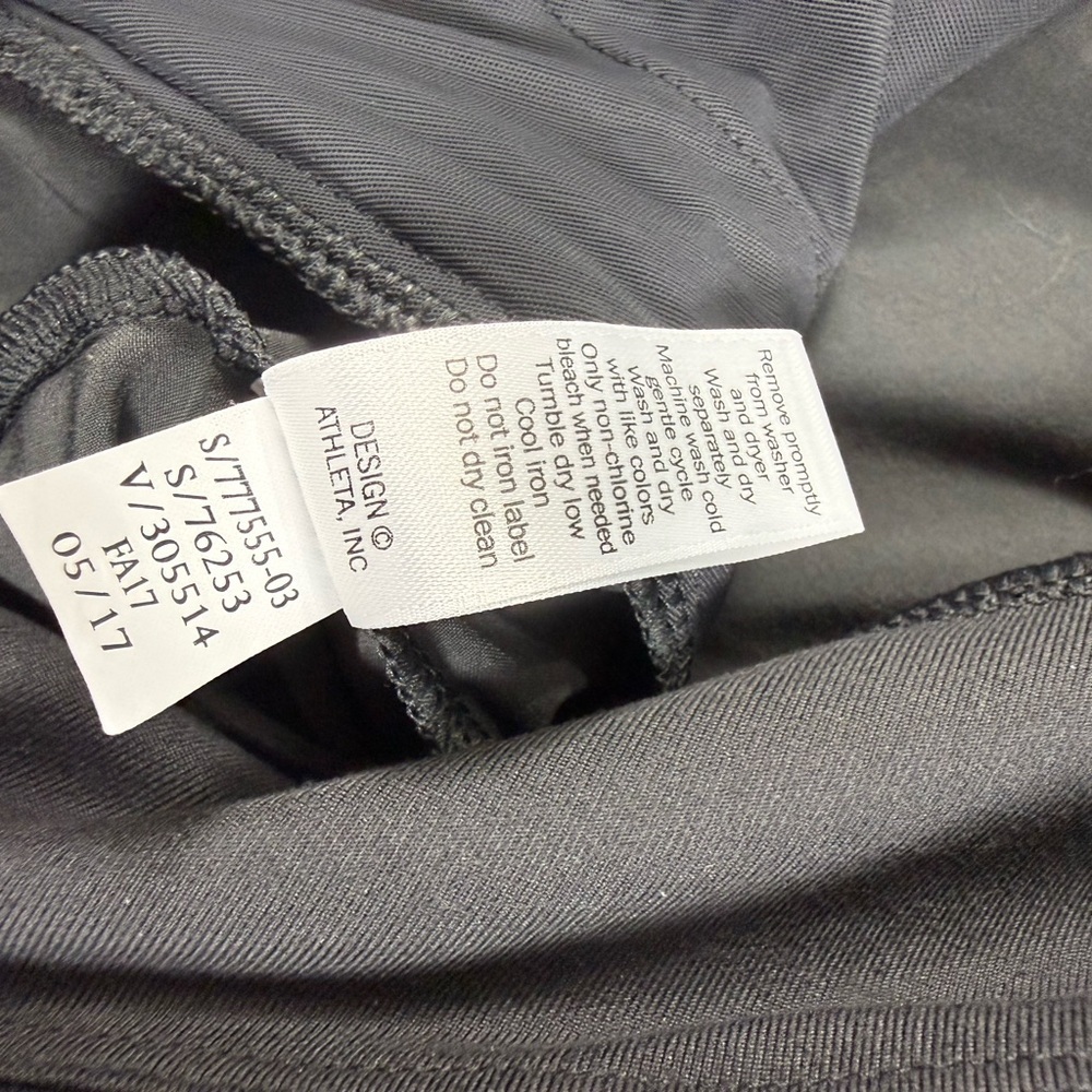 Athleta Gray Joggers Pockets Athleisure Size 8 Women’s - Picture 11 of 11